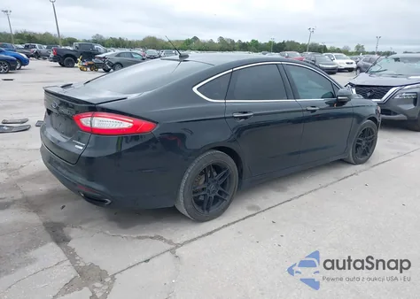 2016 Ford Fusion Titanium из США, поврежденный, VIN 3FA6P0D98GR355593